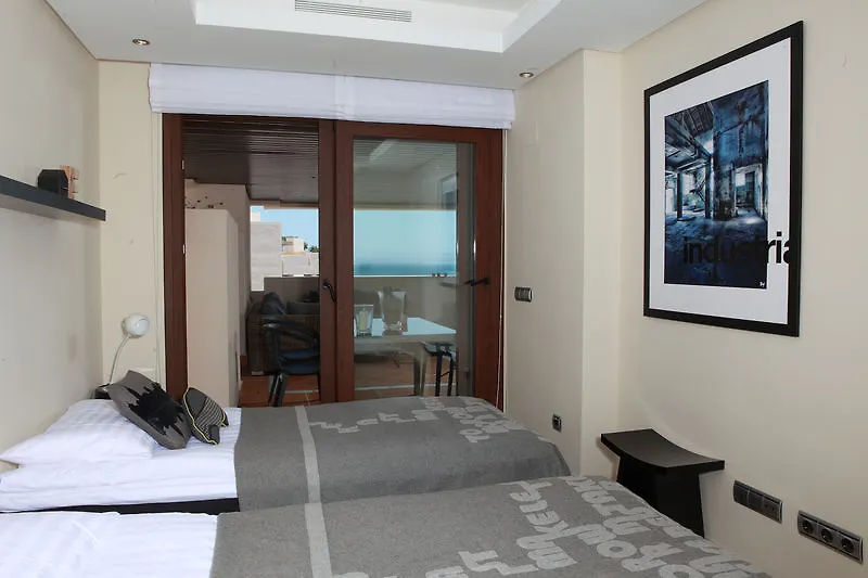 Bahia De La Plata Boutique Apartments Estepona