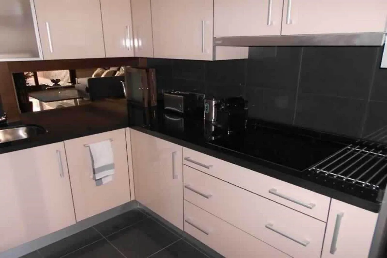 Bahia De La Plata Boutique Apartments Estepona Espanha